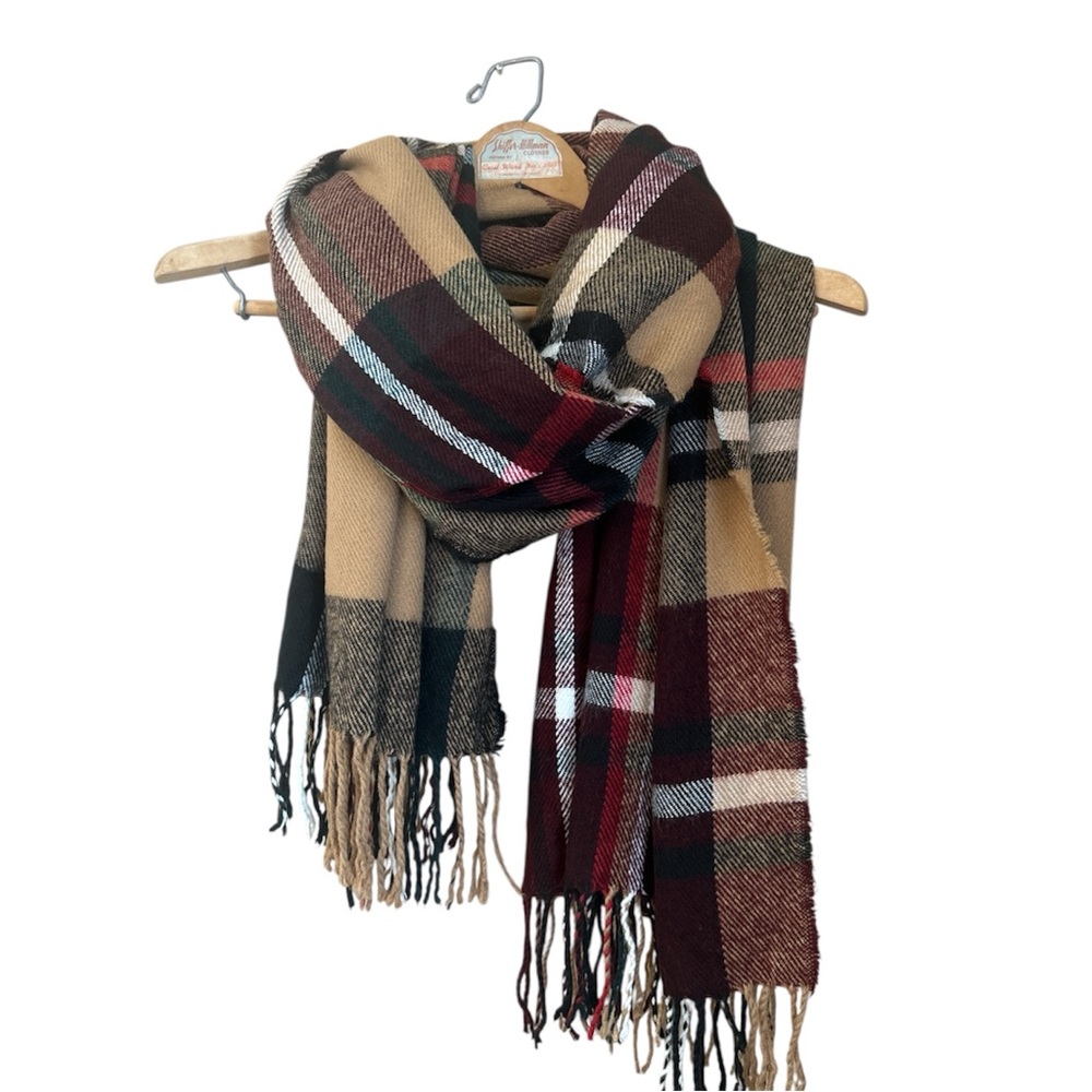 Oblong Plaid Fringe Scarf